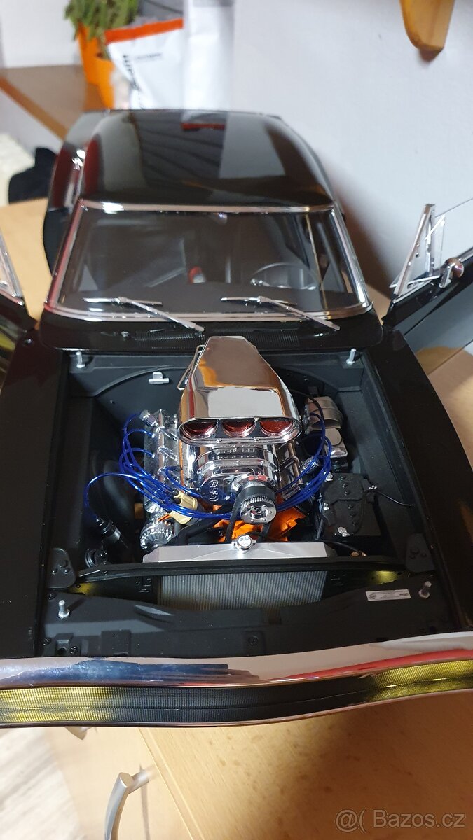 Dodge Charger R/T Deagostini 1:8 - 9