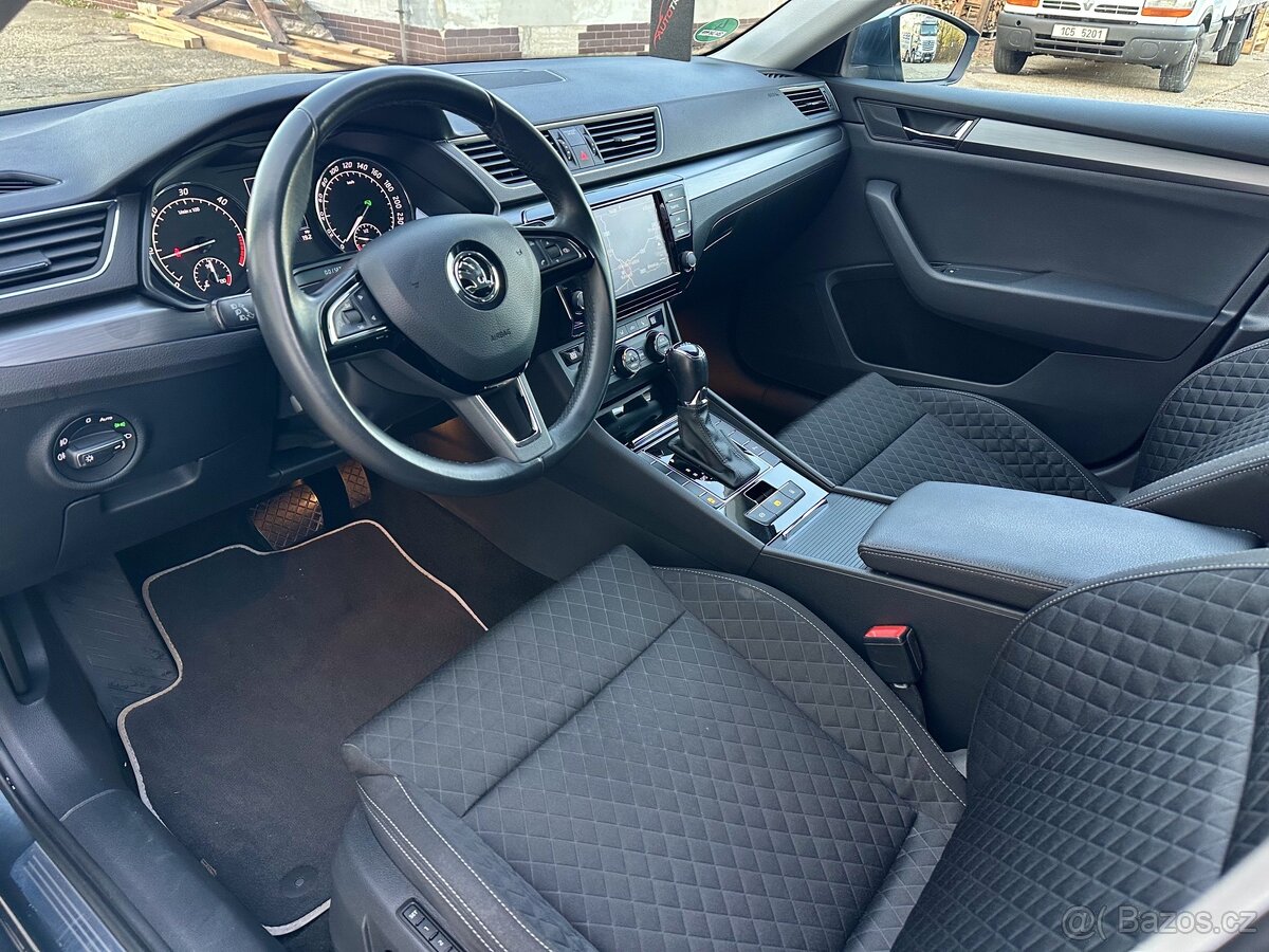 Škoda Superb 2.0 TDI 110kW DSG, rok 5/2016, servis Škoda - 9