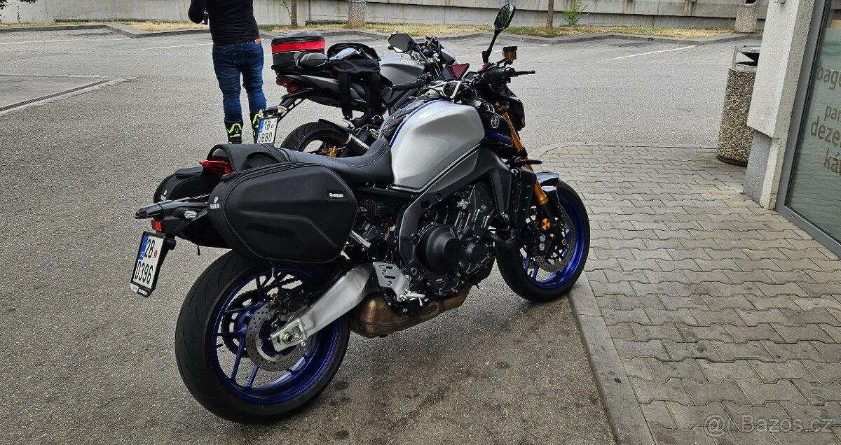 Yamaha MT-09 SP, r.v. 2023 - zánovní stav - 9