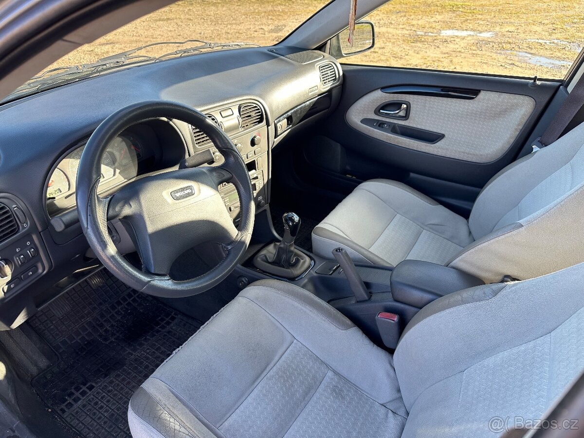 Volvo S40, 2001, 2.0T, 121 kW - 9