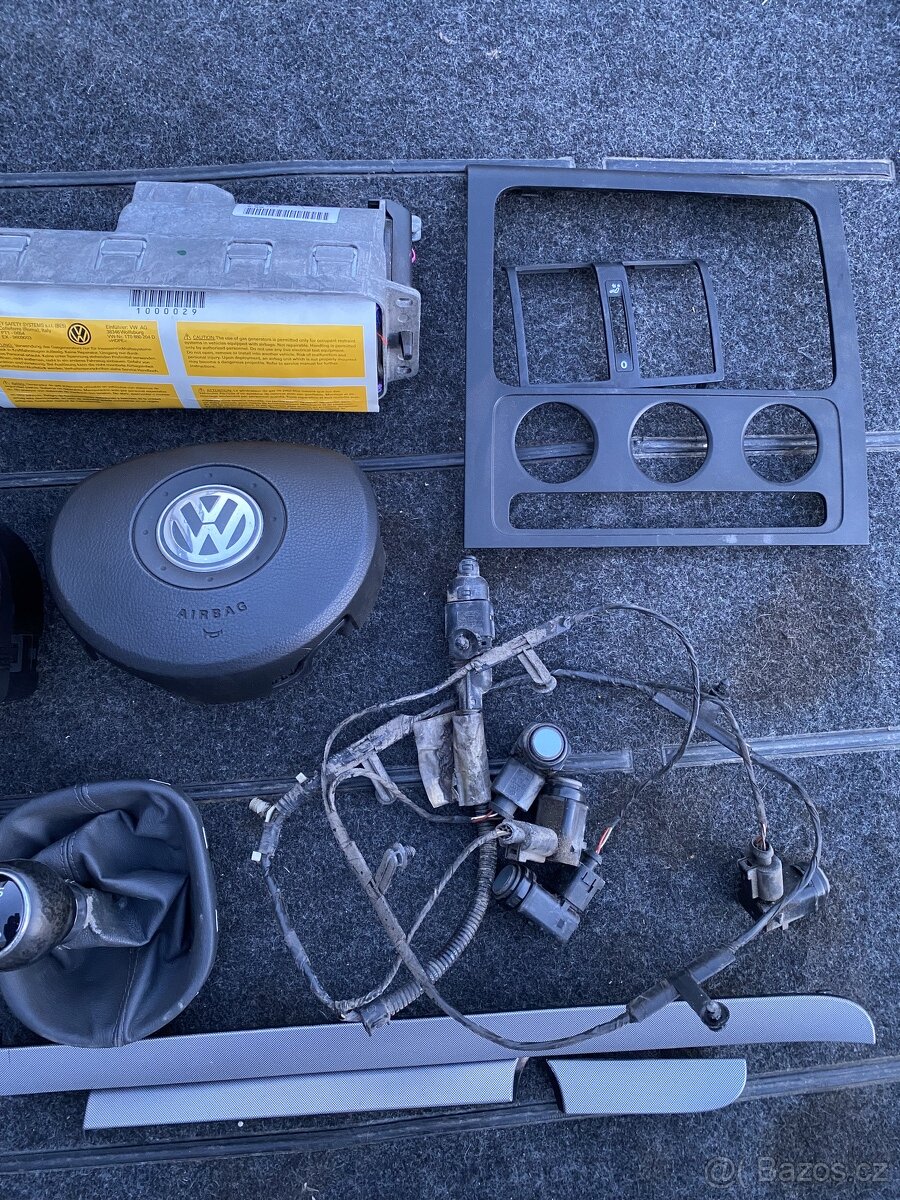 Veškeré náhradní díly Volkswagen Touran + TAPECÍRUNK - 9
