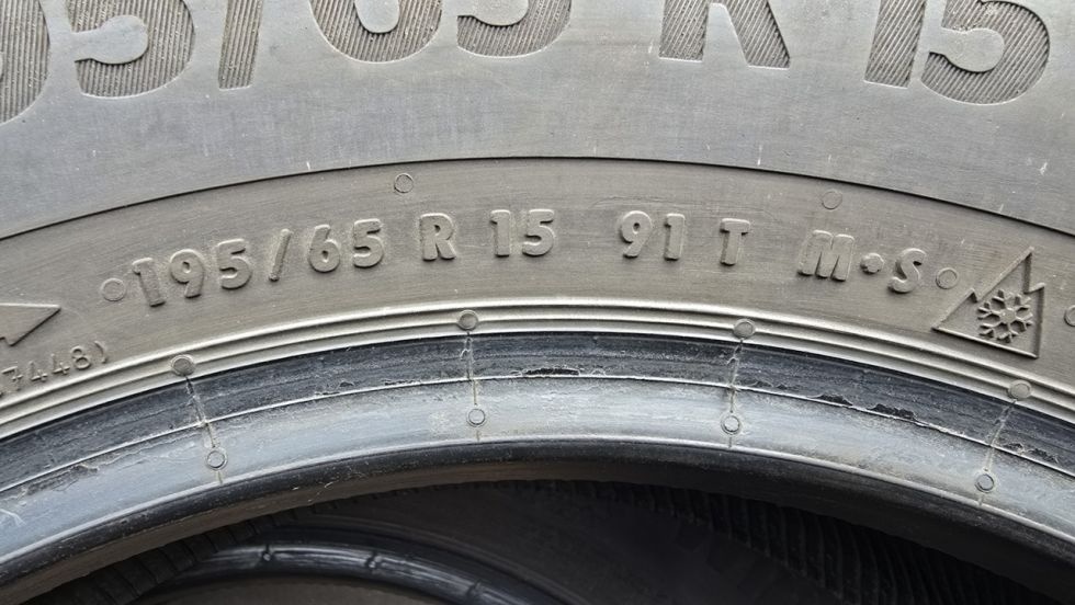 Zimní pneu 195/65/15 Continental - 9