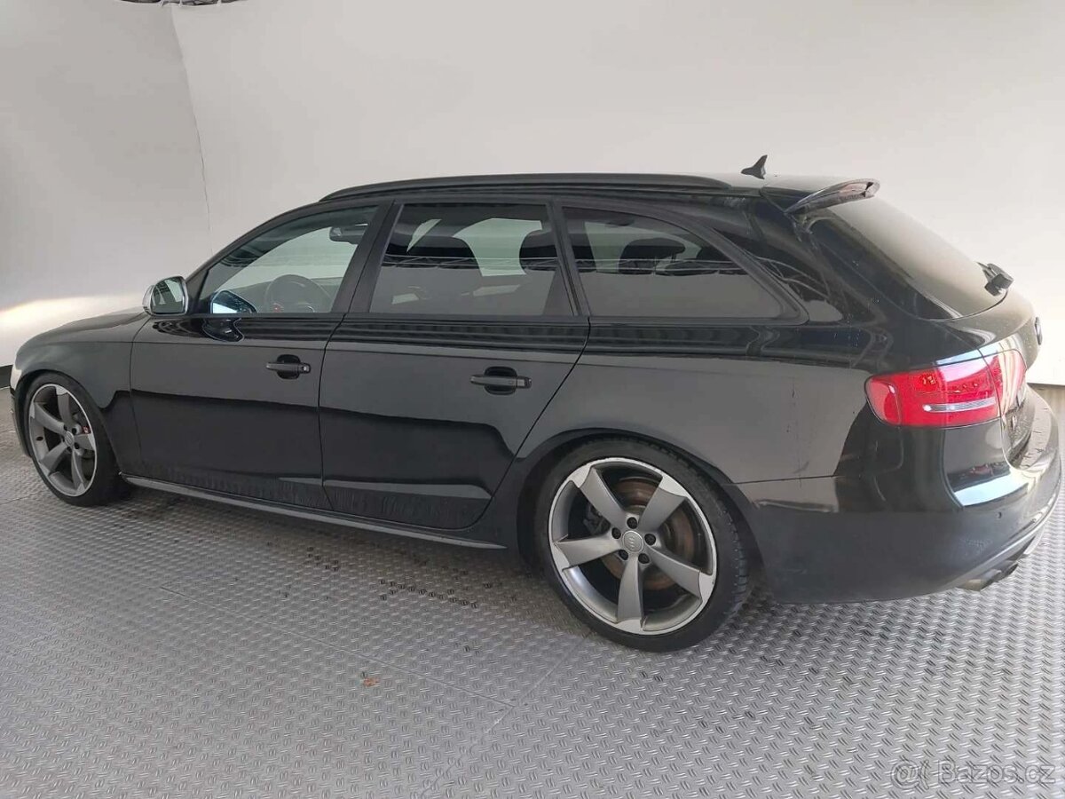 Audi S4 3.0Tfsi QUATTRO 9/2011 197tis km 245KW MANUÁL - 9