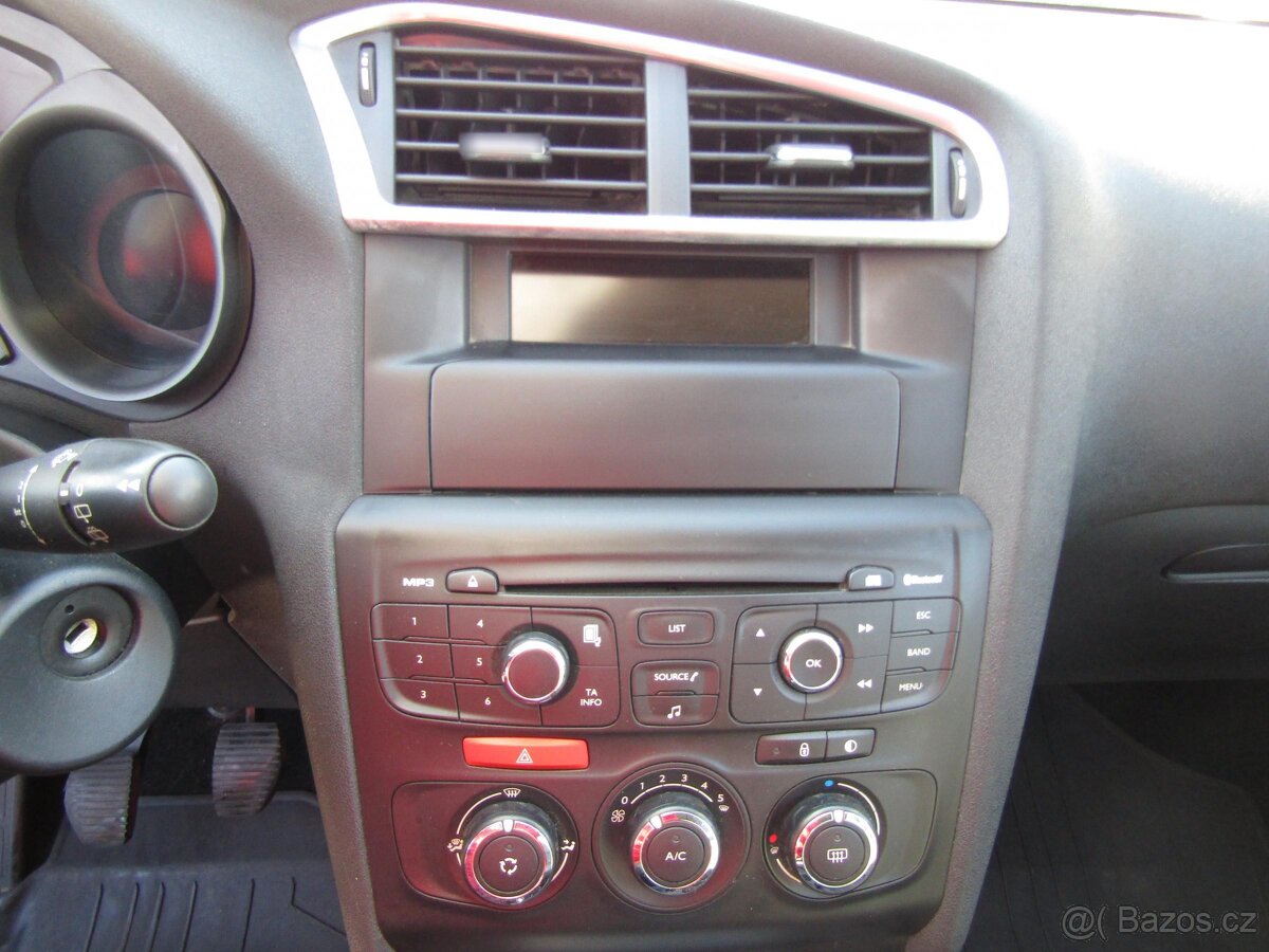 Citroën C4 1.6 VTi , 88 kW benzín, 2012 - 9