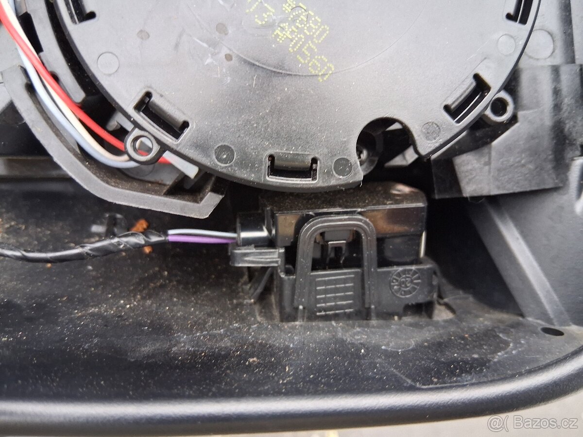 Toyota CHR leve zrcatko - 9