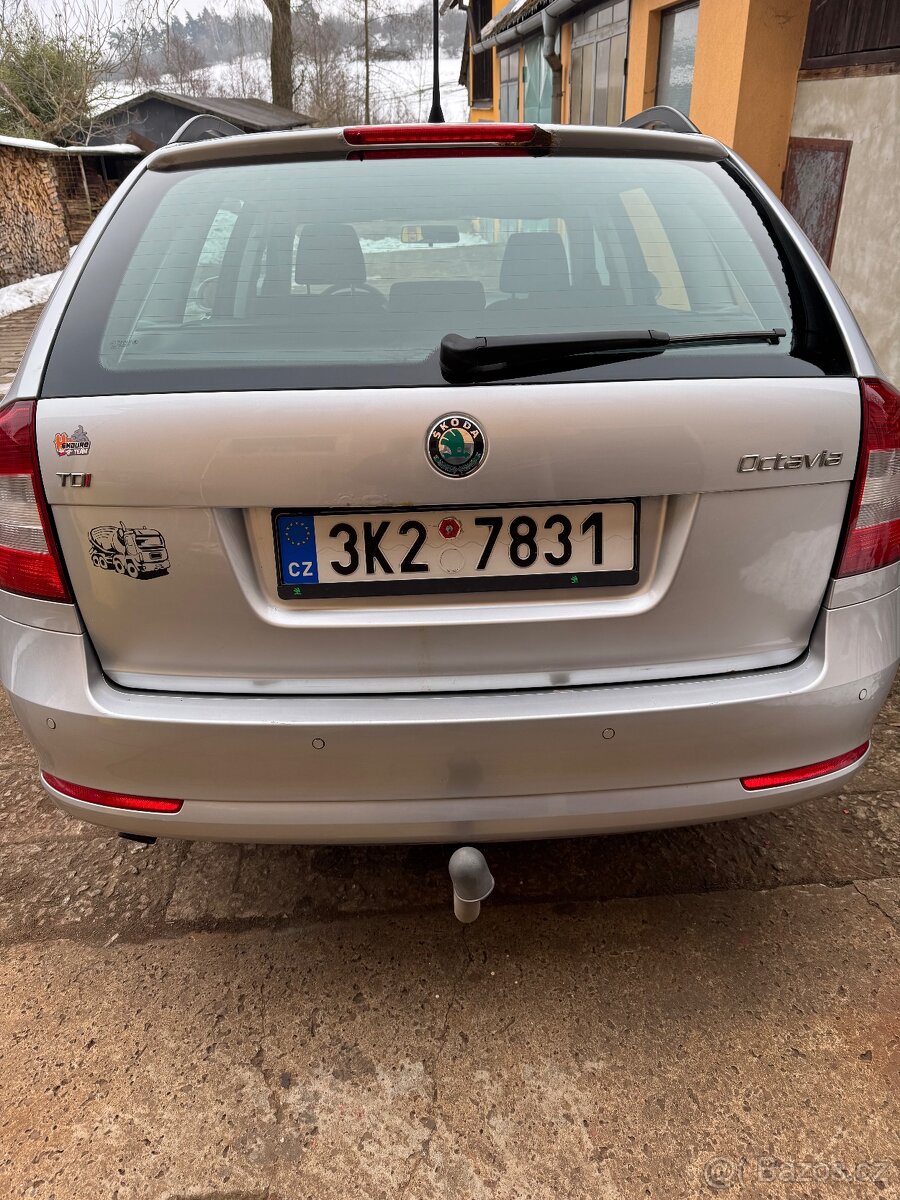 Škoda Octavia 2.0 TDI 103 kW - 9