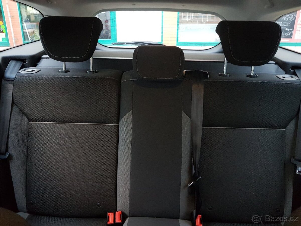 Osobní auto Ford Focus 1.6 TDCi - 9