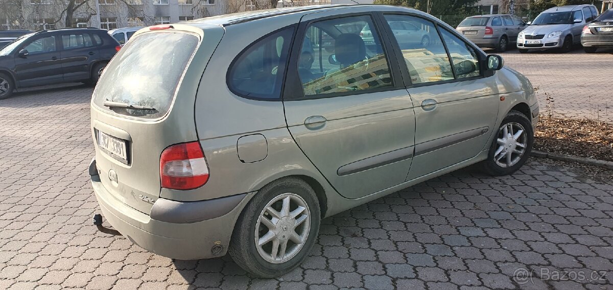 Renault scenic 1,6.LPG /79kw - 9