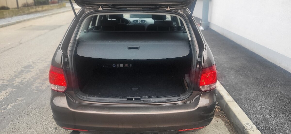 VWGolf 1.6 tdi r.v 2011 variant pěkny - 9
