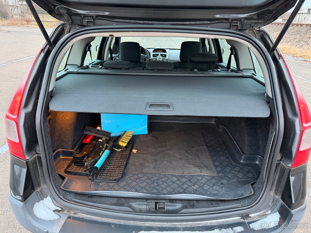 Prodám Renault Megane 1.6 benzín - 9