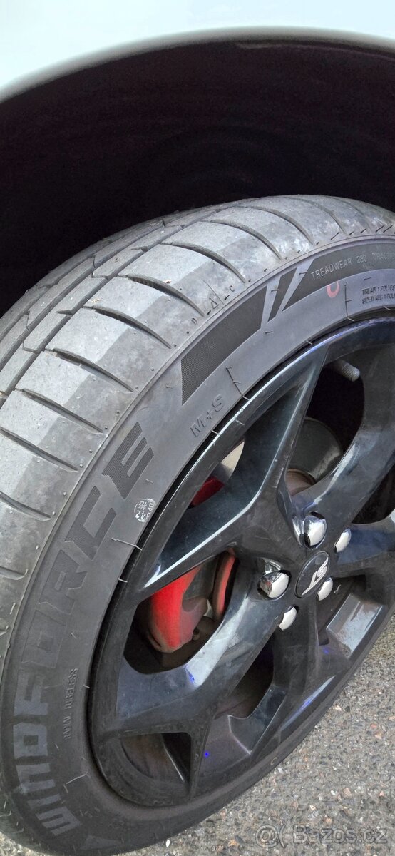 Ford mondeo ST220 - 9