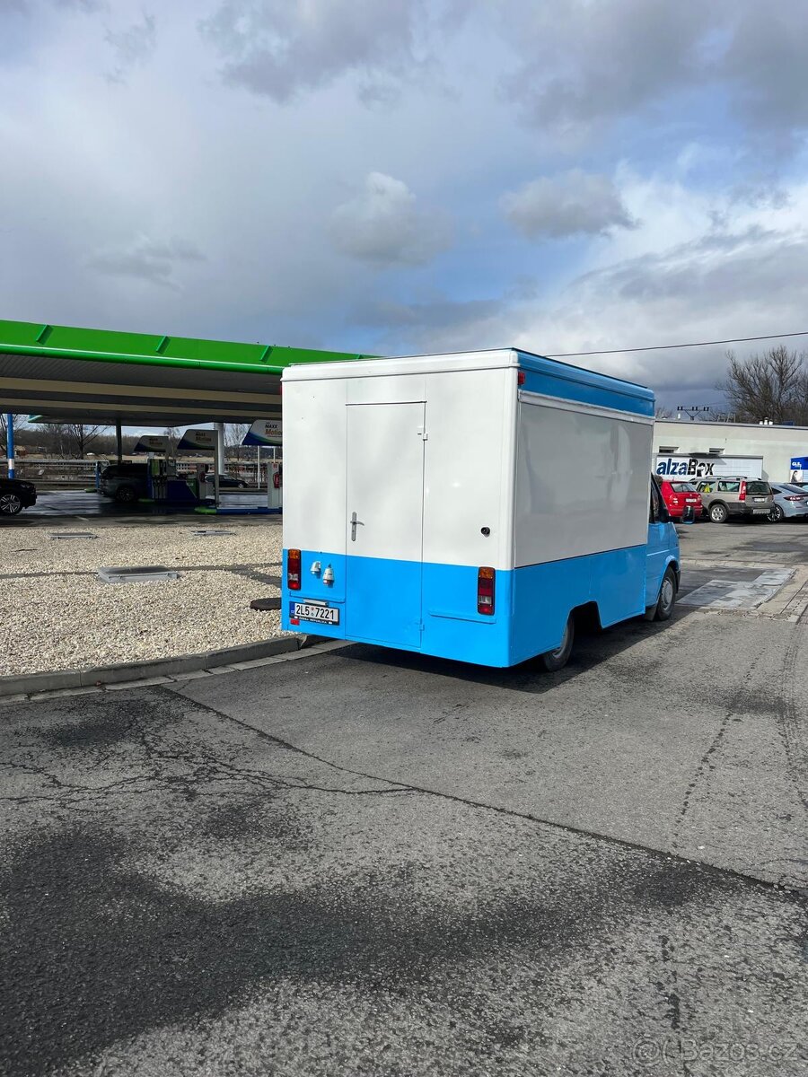 Pojízdná prodejna - 9