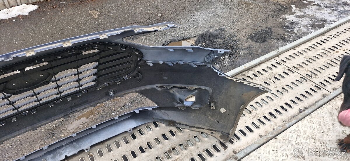 Predni naraznik ford transit connect 2017-2021 - 9