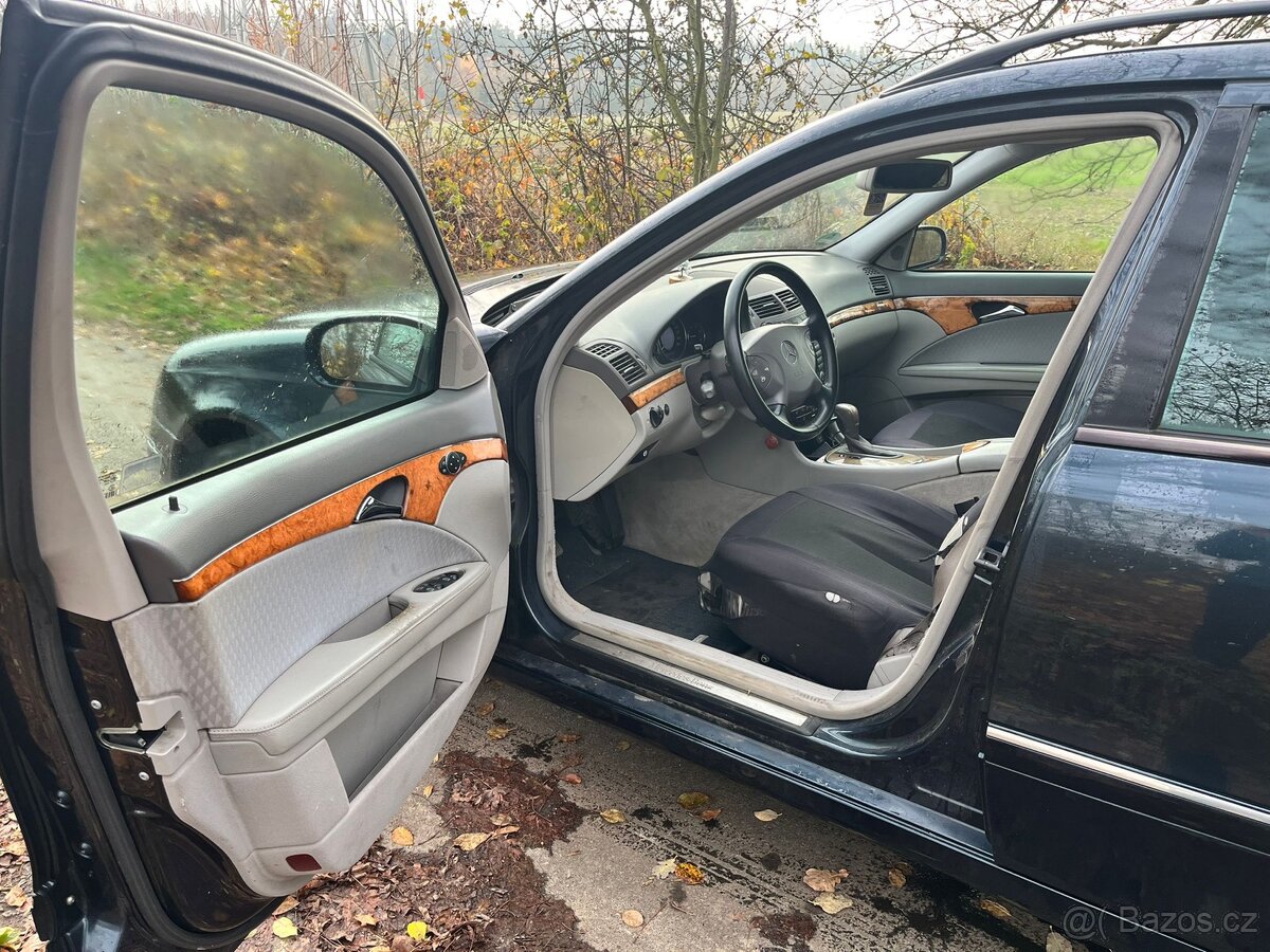 Prodej MB E 280 cdi - 9