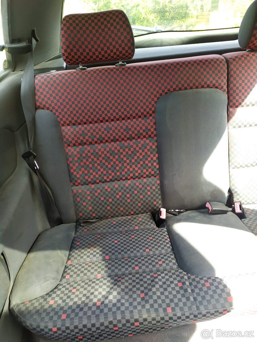 Audi A3 1.6i 3.dverove dily interiéru - 9