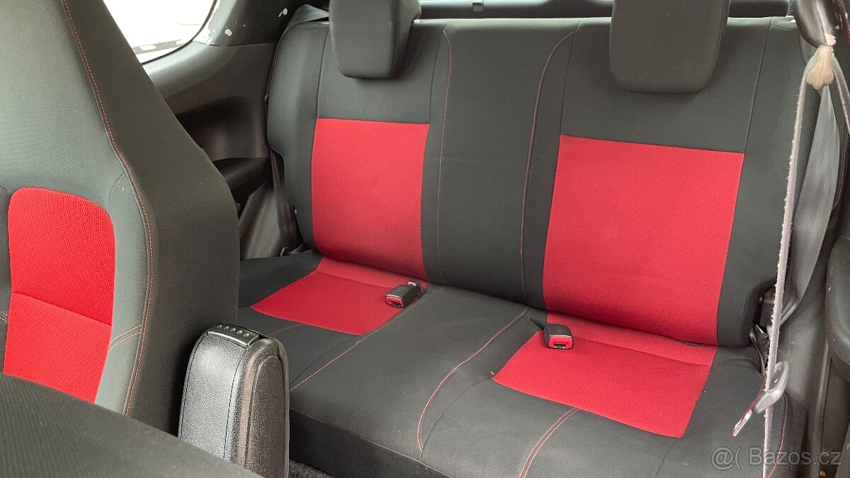 SUZUKI SWIFT 1.6i SPORT - 9