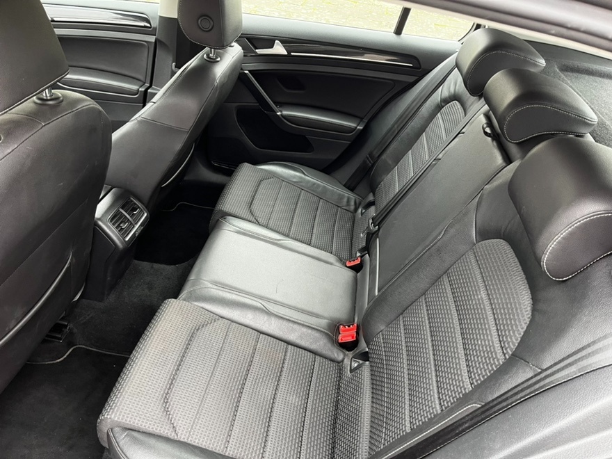 Volkswagen Golf, 1.4 TSI Comfortline - 9