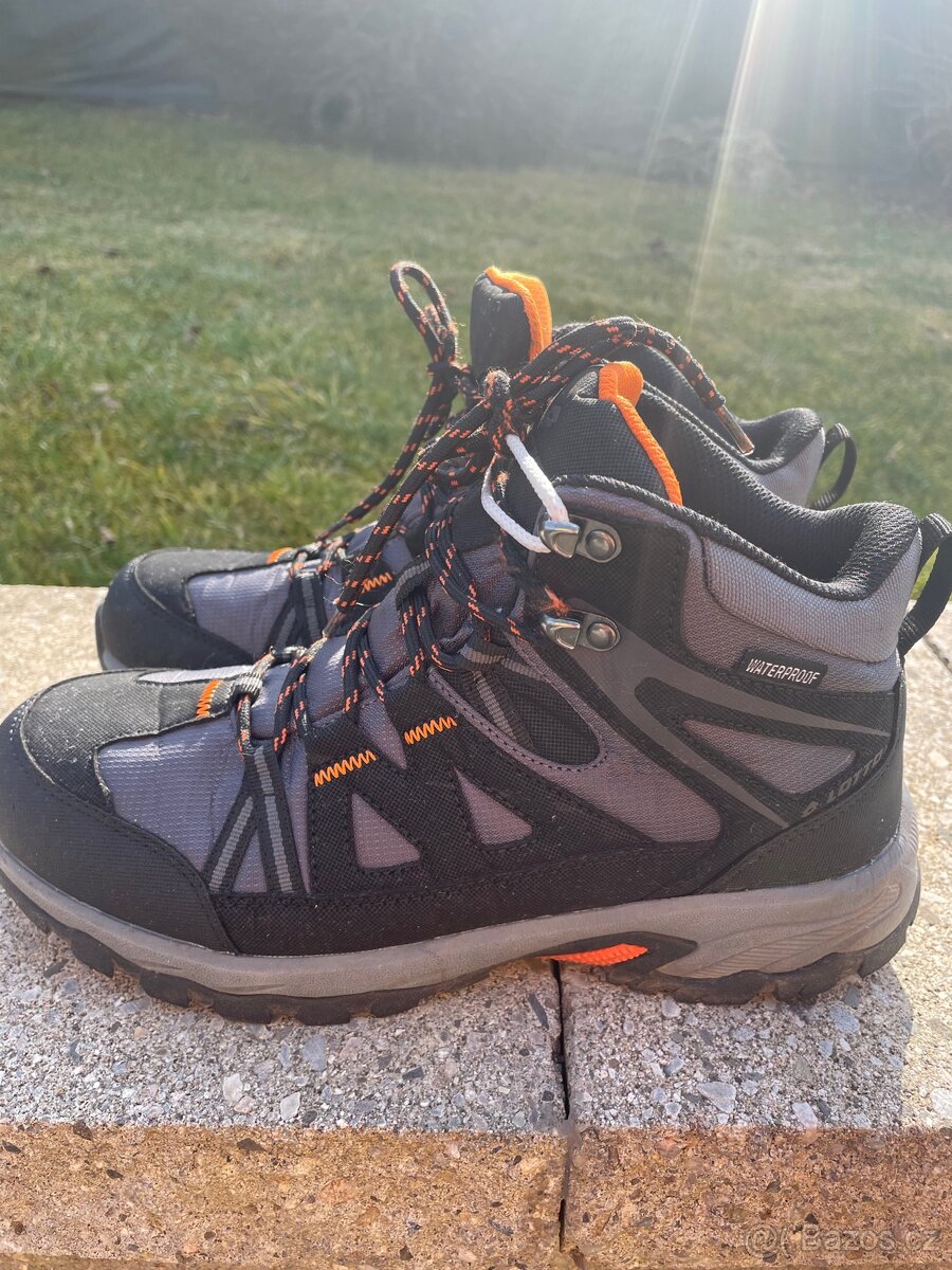 Obuv treková Lotto 41 - 9