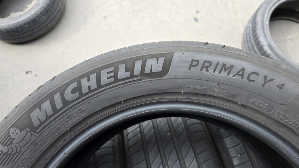 Letní pneu 225/55/18 Michelin - 9