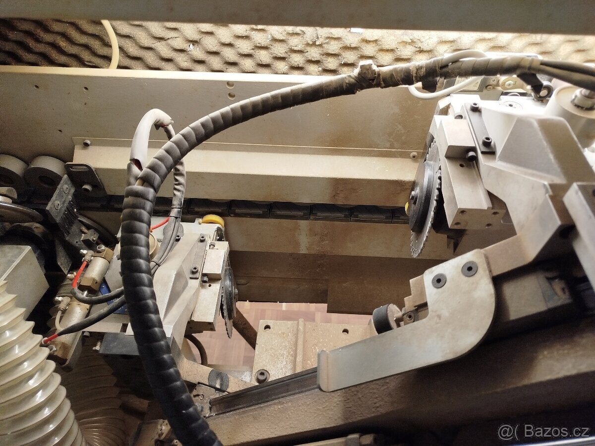 Olepovačka hran s předfrézem BIESSE ERGHO 6 - 9