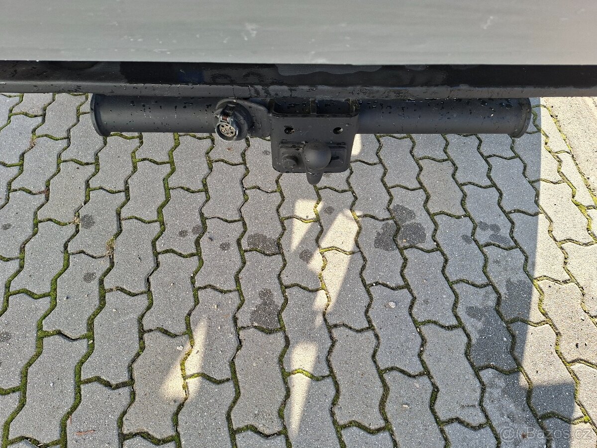 Ford Transit 2,2D- 92KW -7mist - 3stranný vyklapeč - 9