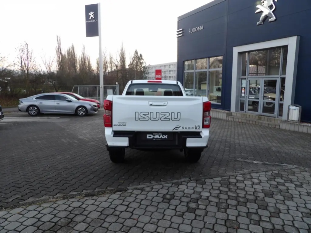 Isuzu D-Max, Space Cab LS 4x4 A/T - 9