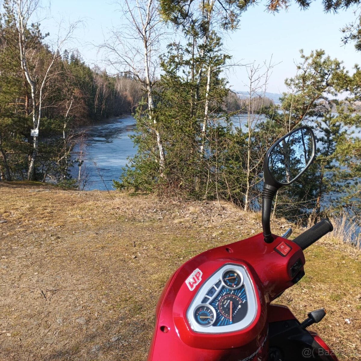 Prodám nebo vyměním skútr Jonway 125ccm - 9