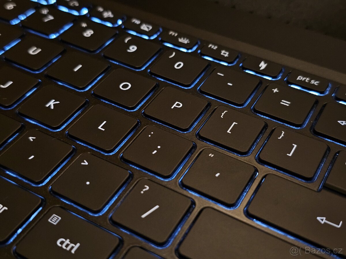 Acer Nitro V 15 (Ryzen 5, RTX 3050) - 9