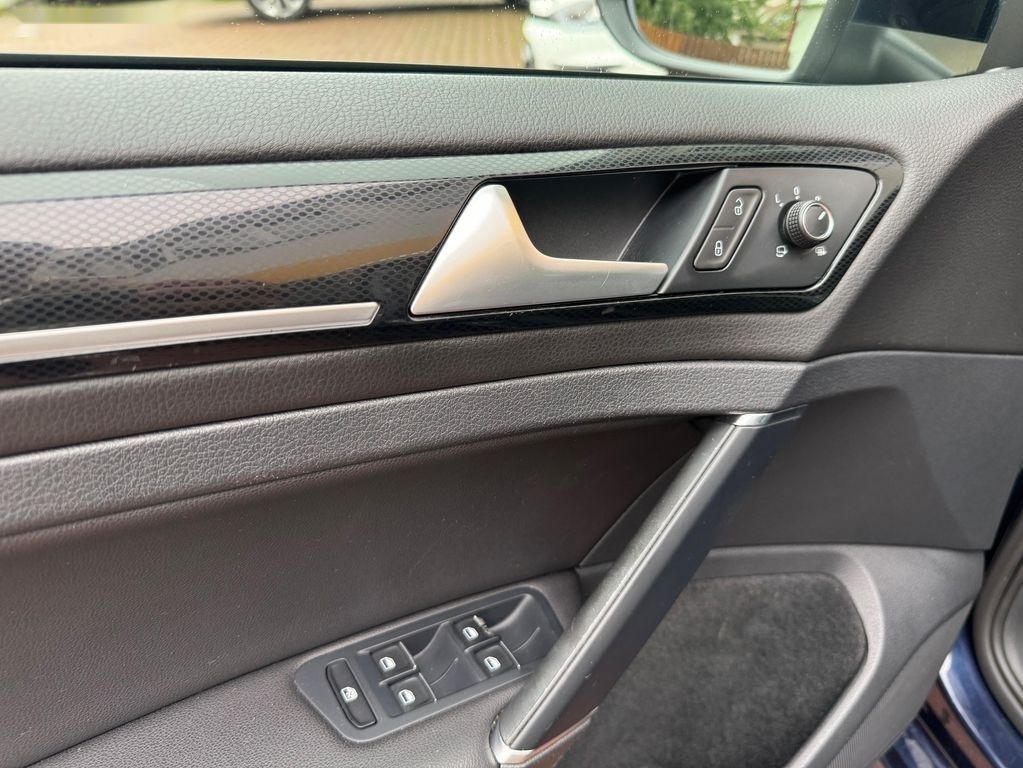 Volkswagen Golf,Variant 2.0TDI Highline - 9
