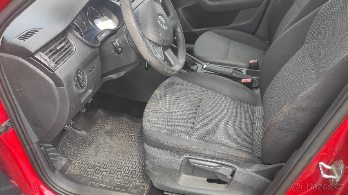 Škoda Octavia III 1,2 TSI - 9