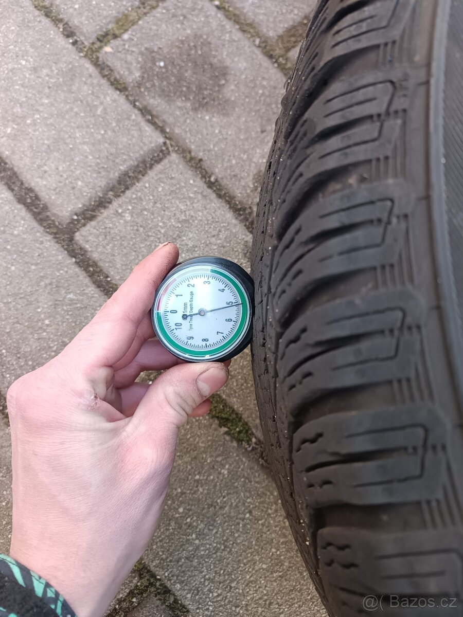 466. Zimní sada Ford 195/65 R15 - 9