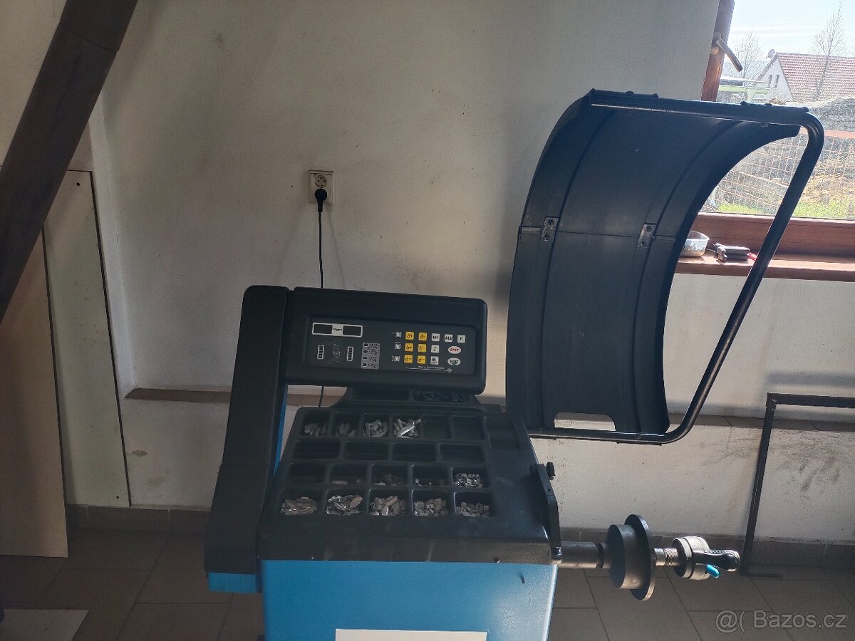 Vyvažovačka,zouvačka kompresor - 9