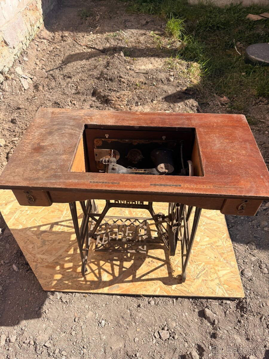 Šicí stroj Bobbin - 9