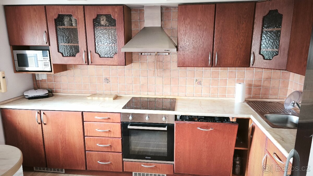 Prodej RD 3+1 se st.p. 1.954 m2 pro RD, sklad a opravny - 9