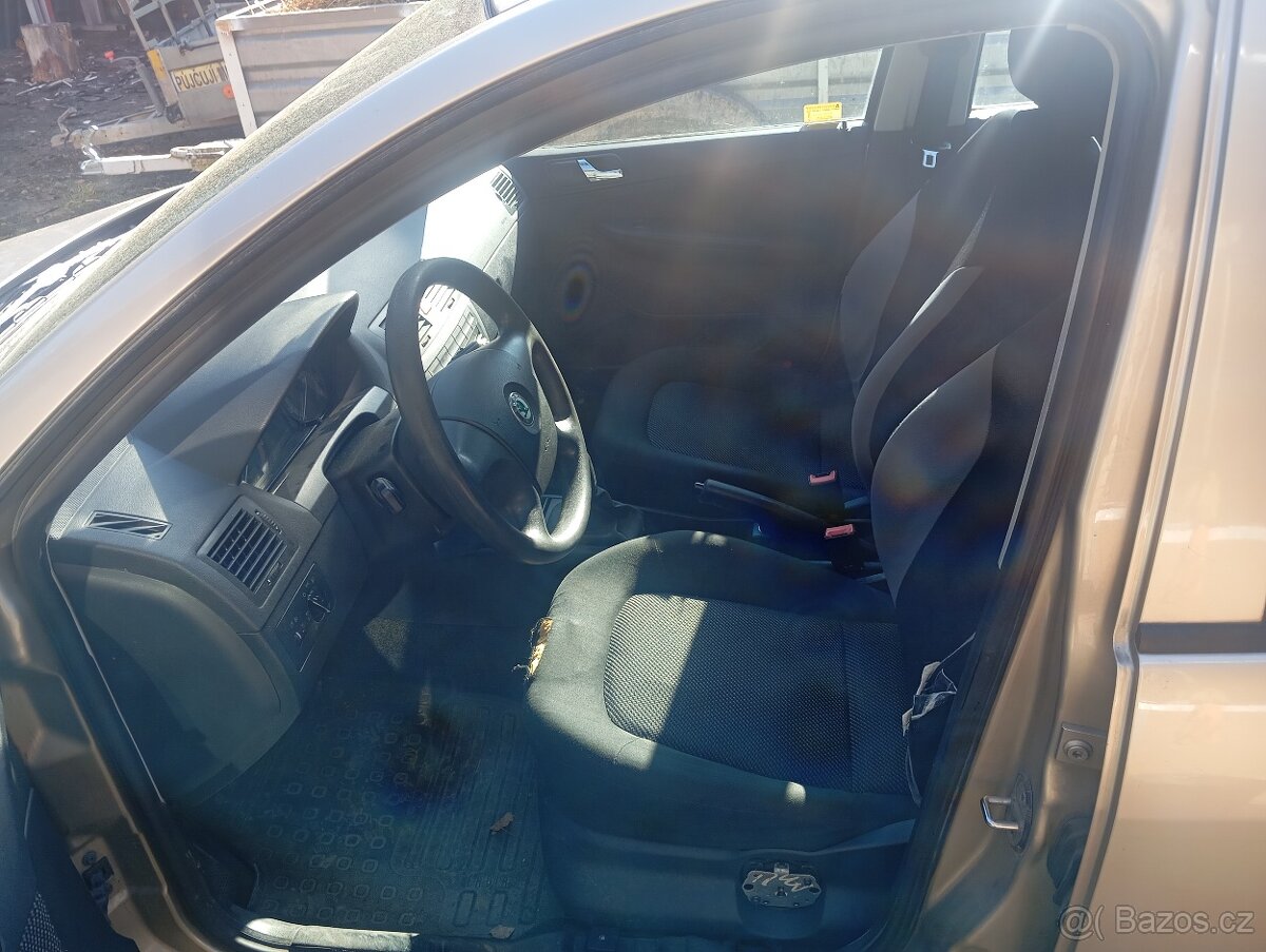 Fabia 1.2HTP 40kw na náhradní díly - 9