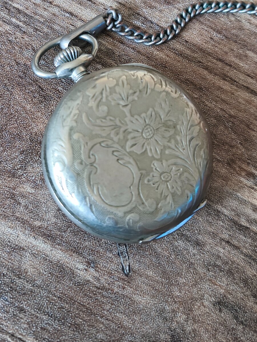 Staré kapesní hodinky. - 9