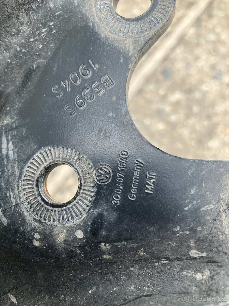 prave rameno predni napravy SKODA Audi 3Q0407154D - 9