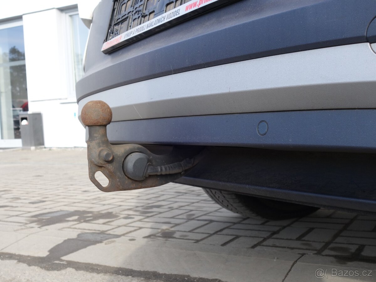 ID.4 Pro Performance, 150 kW, 77 Ah, Full LED, Kůže, DPH - 9