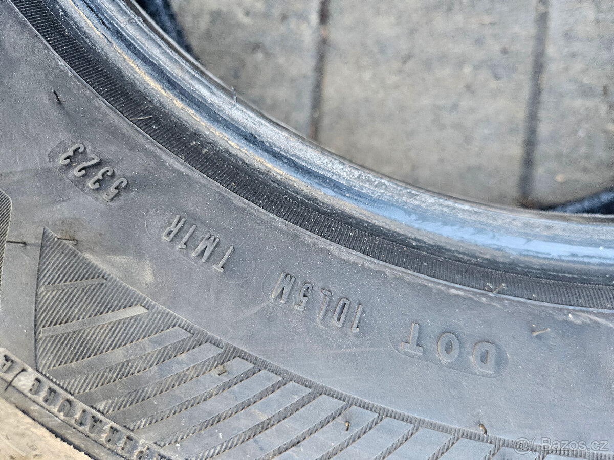 215/60R16 99V XL EfficientGrip Performance 2 GOODYEAR - 9