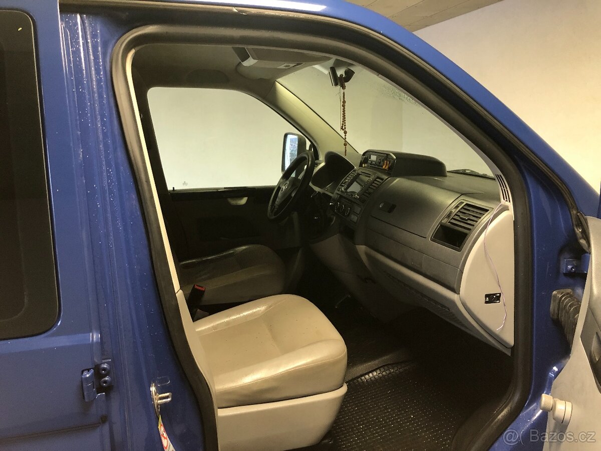 VOLKSWAGEN TRANSPORTER 2.0 TDI 4-MOTION - 9