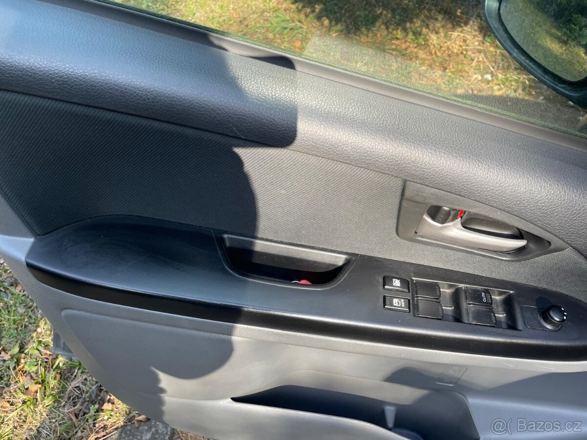 Suzuki SX4, 1.6 benzín - 9