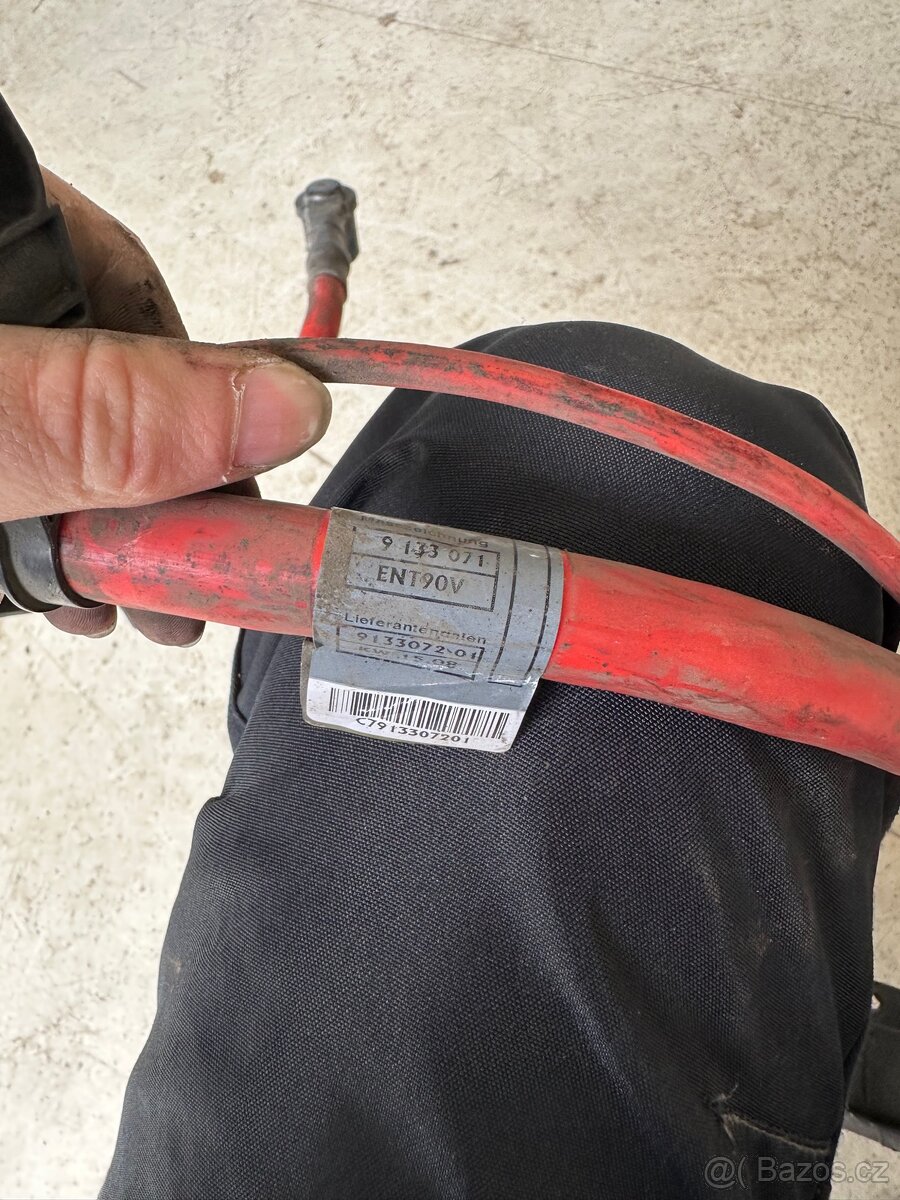 BMW E9X plusový kabel - 9