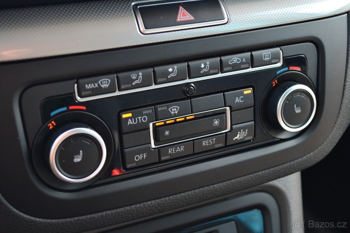 Volkswagen Sharan 2.0 TDI 4motion XEN TAŽNÉ - 9