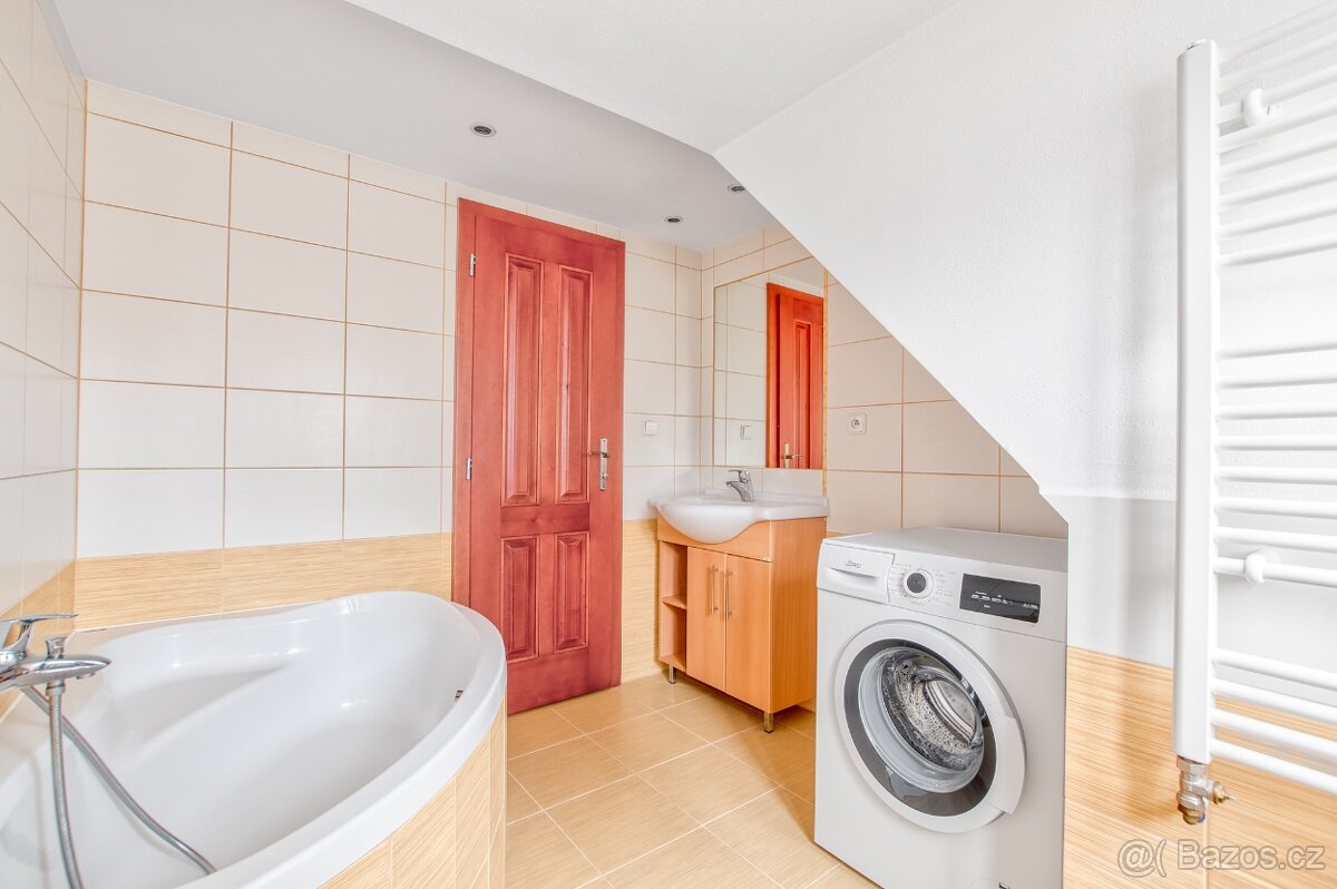 Pronájem bytu 4+kk v Příboře - 9