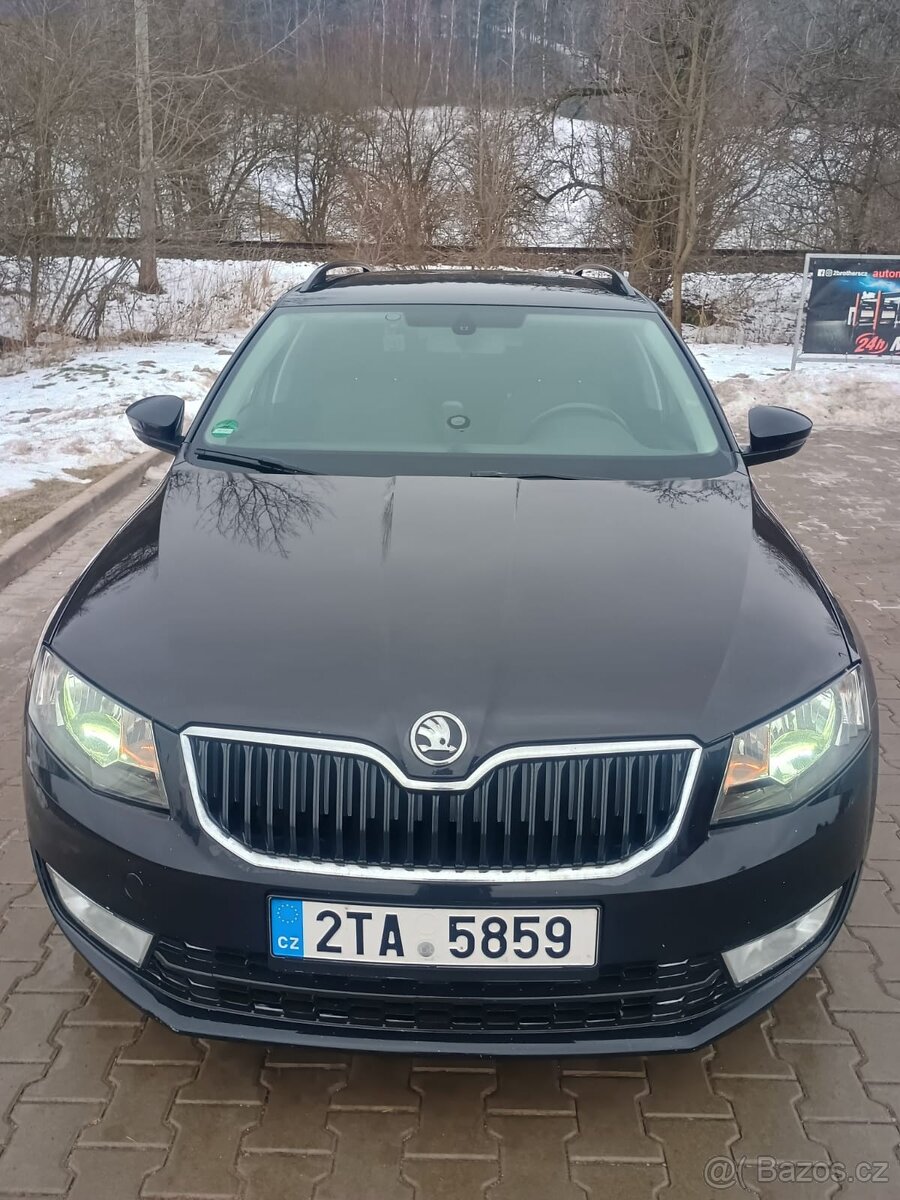 Škoda Octavia 3 Combi 2.0 TDI DSG - 9