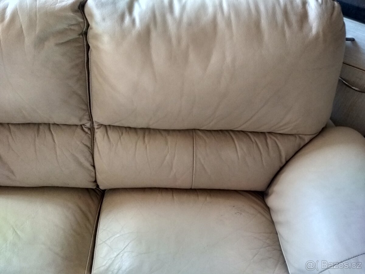 KOŽENÁ POHOVKA - 9