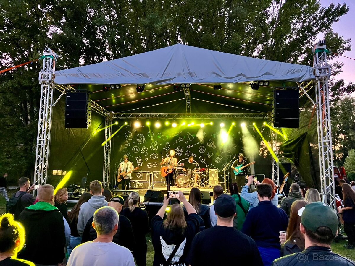 Pronájem STAGE 8x6 metru - 9