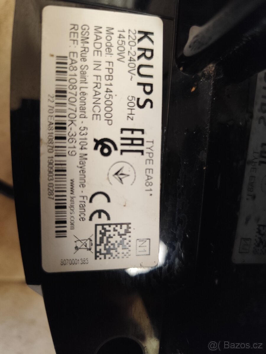 Prodám kávovar Krups EA81 - 9