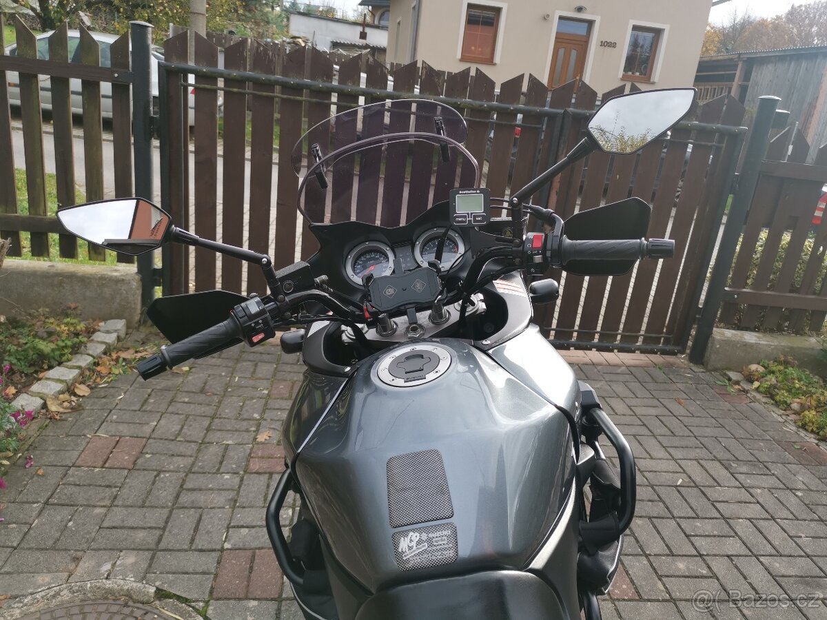 Suzuki DL1000 V-Strom K2 - 9