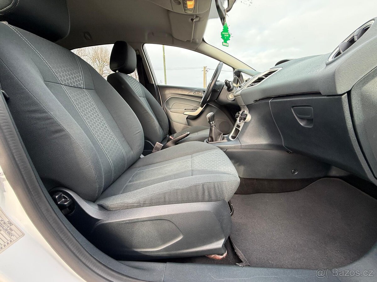 Ford Fiesta TITANIUM 1.25i 60kw - 9